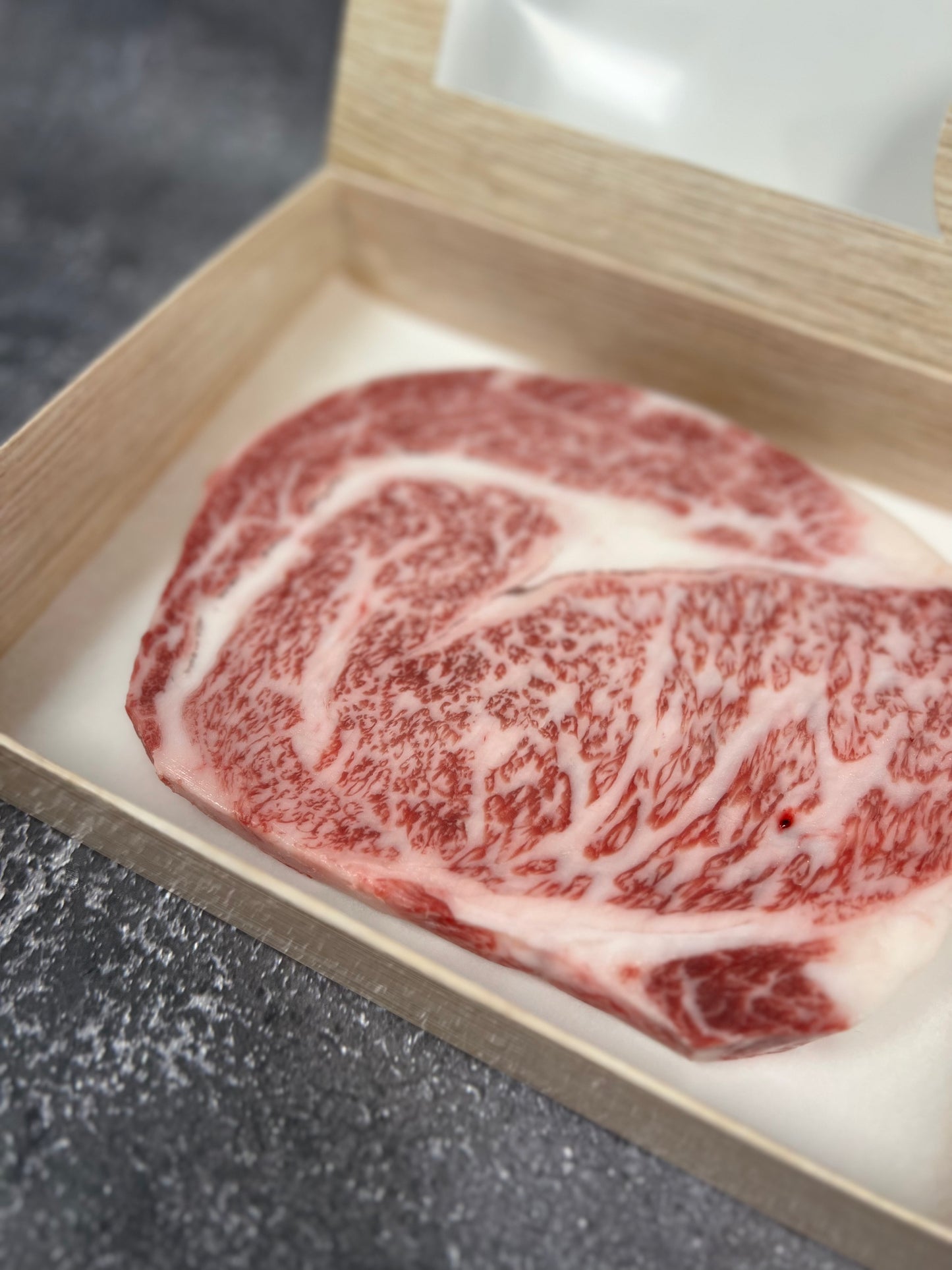 Miyazaki | A5 Wagyu Ribeye Steak 12 OZ (JP2MRE)